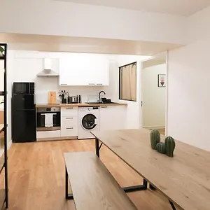 ardennes-droite-nice-apartment-parc-de-la-villette-4p.fr-paris.fr/